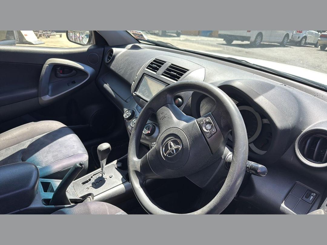 Photo '7' of Toyota Rav4 5A