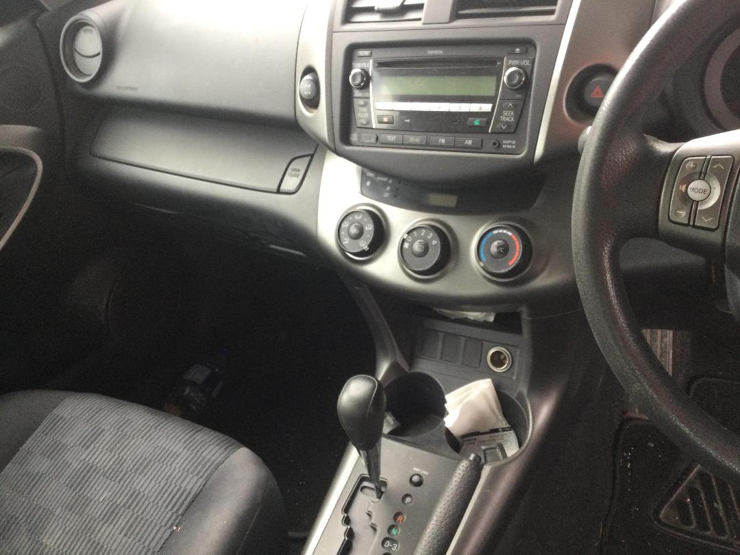 Photo '14' of Toyota Rav4 5A