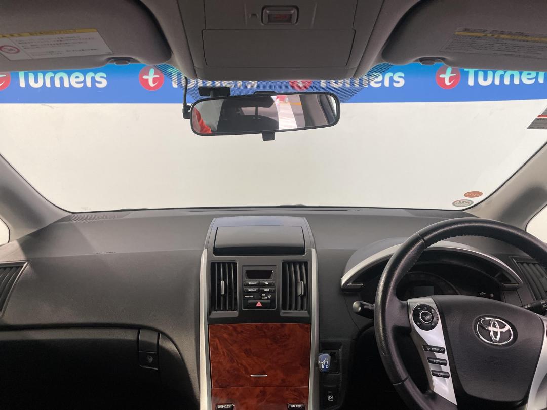 Photo '17' of Toyota SAI