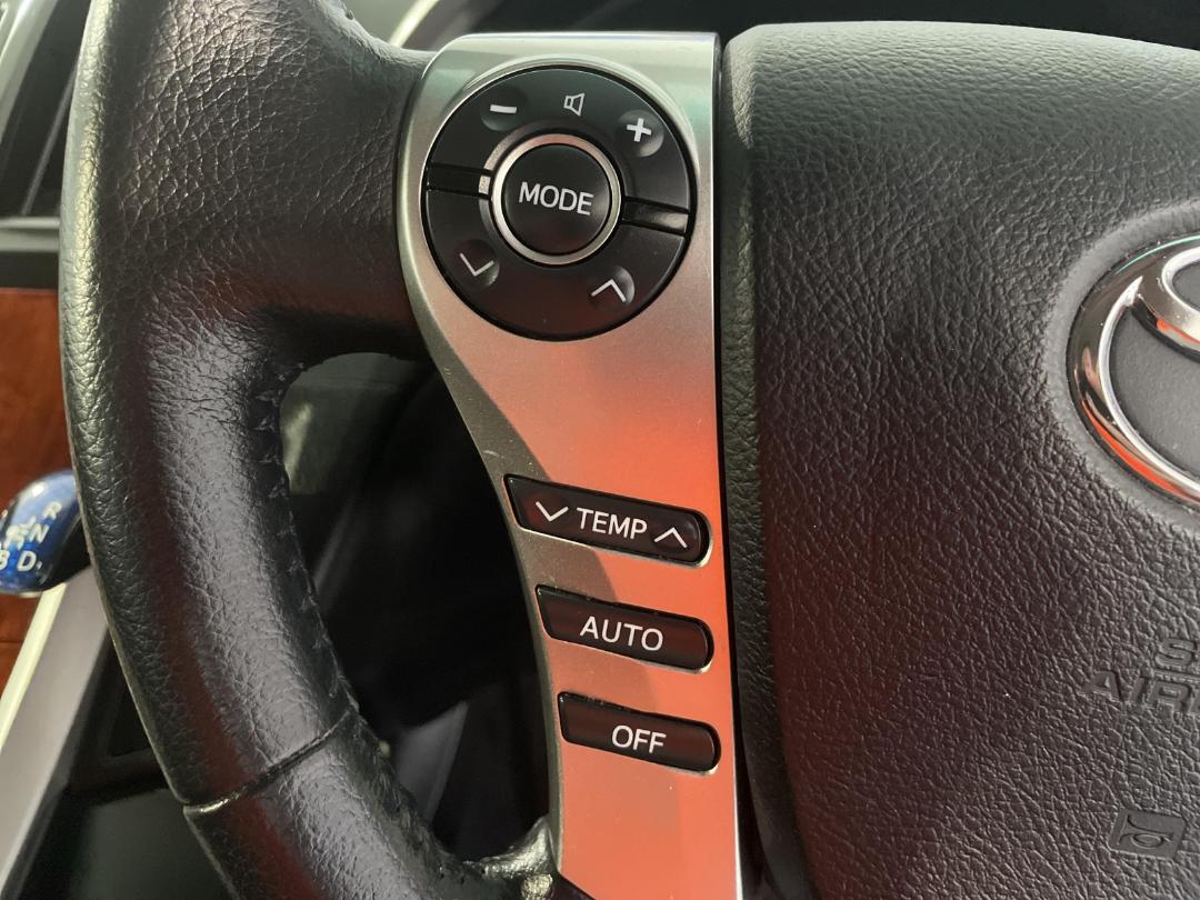 Photo '27' of Toyota SAI