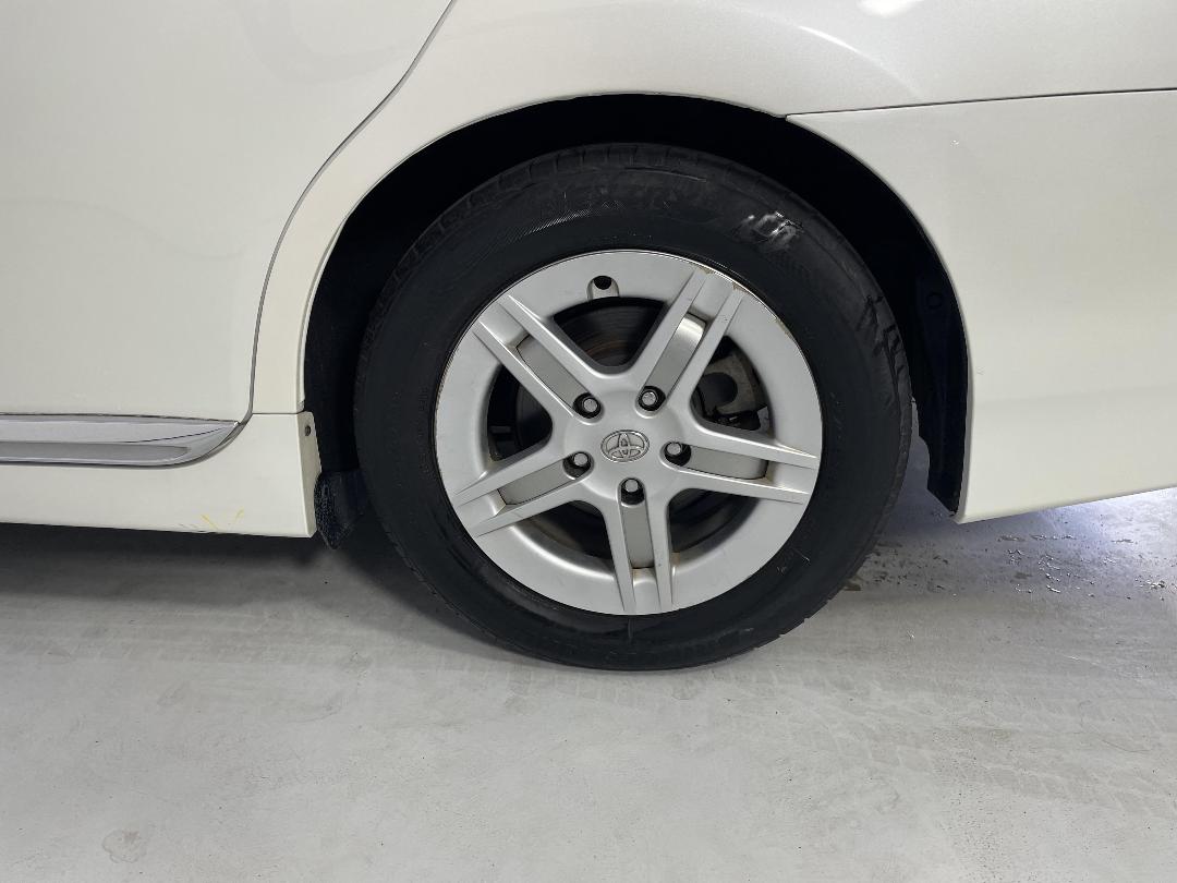 Photo '11' of Toyota SAI