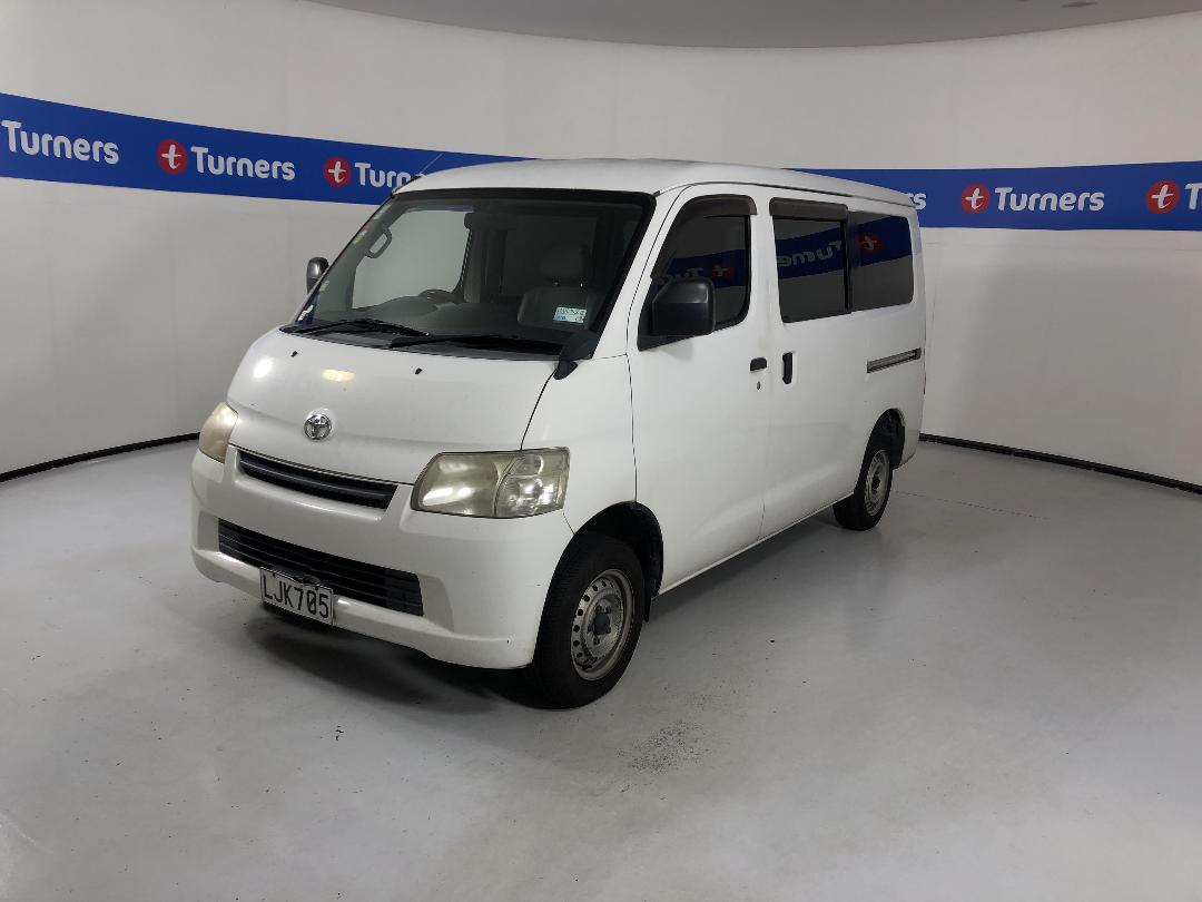 Photo '4' of Toyota Townace