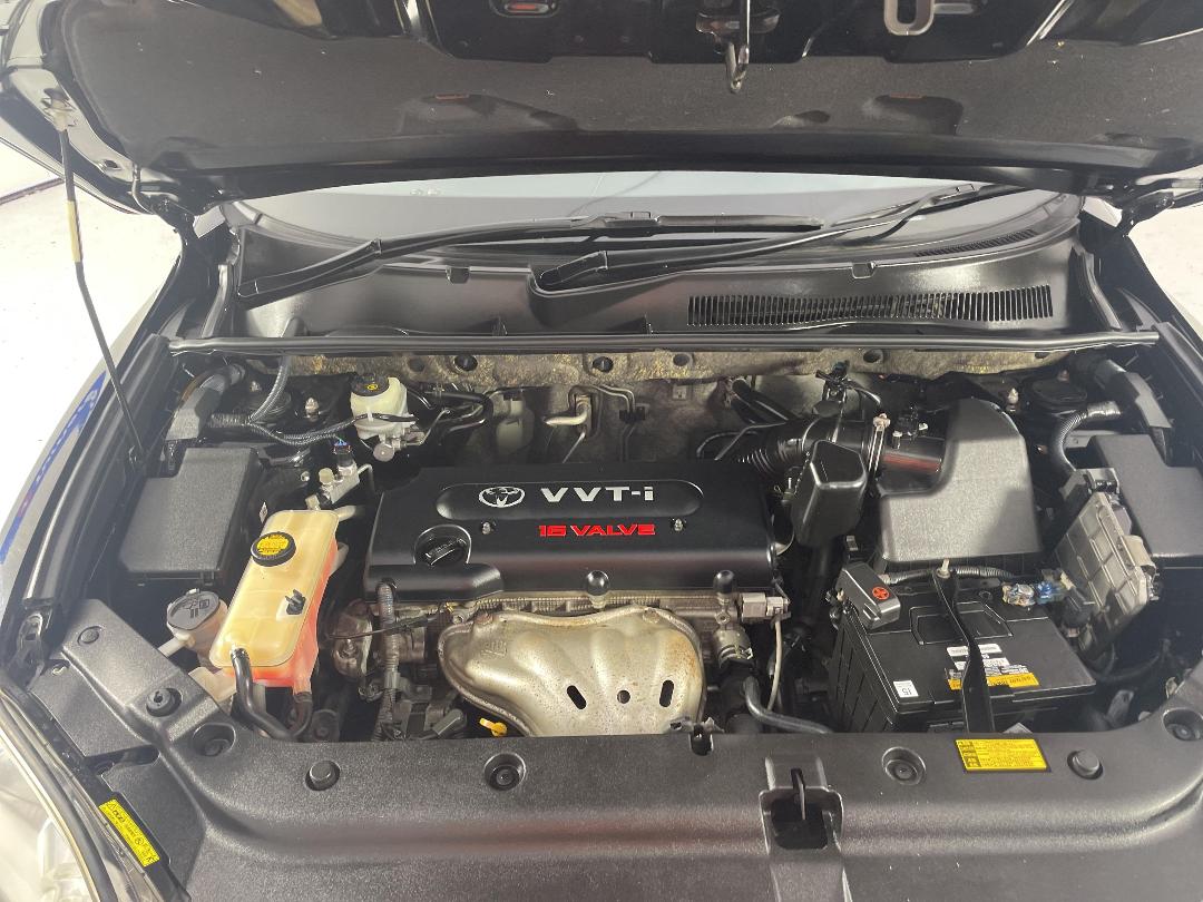 Photo '13' of Toyota Vanguard Photo '13' of Toyota Vanguard