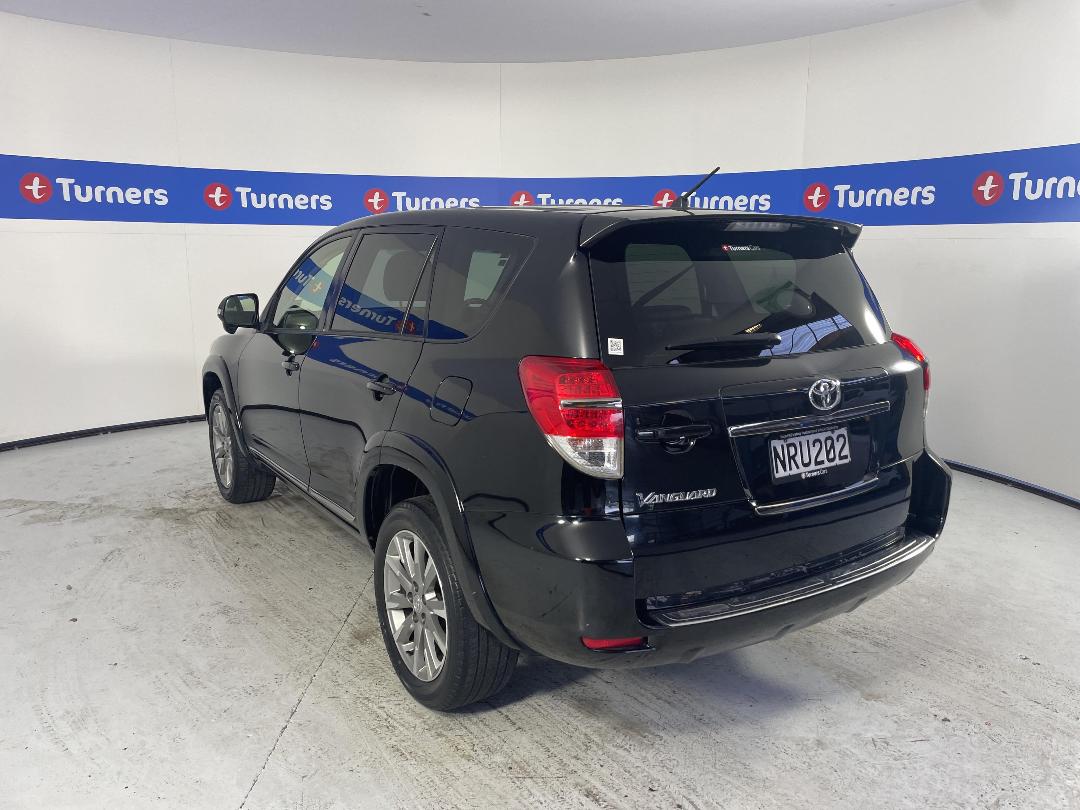 Photo '5' of Toyota Vanguard Photo '5' of Toyota Vanguard