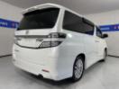 Thumbnail '7' of Toyota Vellfire Thumbnail '7' of Toyota Vellfire