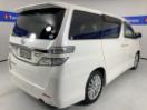 Thumbnail '7' of Toyota Vellfire