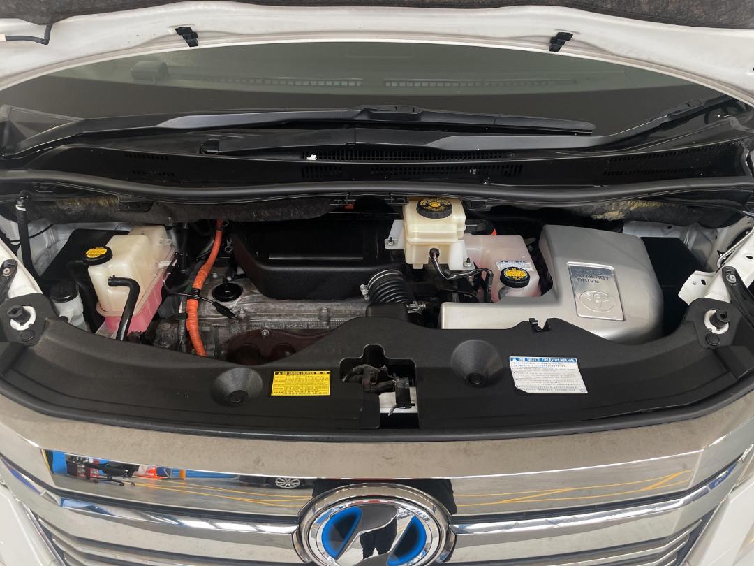 Photo '13' of Toyota Vellfire Photo '13' of Toyota Vellfire