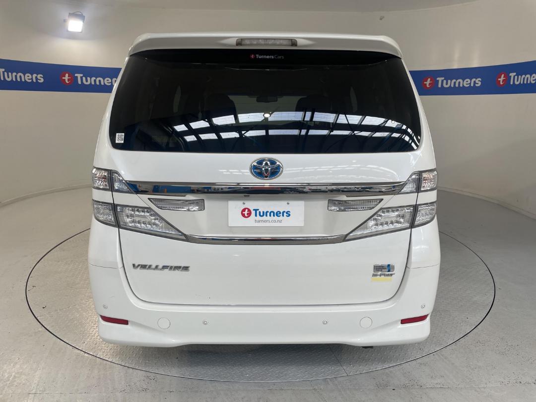 Photo '6' of Toyota Vellfire Photo '6' of Toyota Vellfire