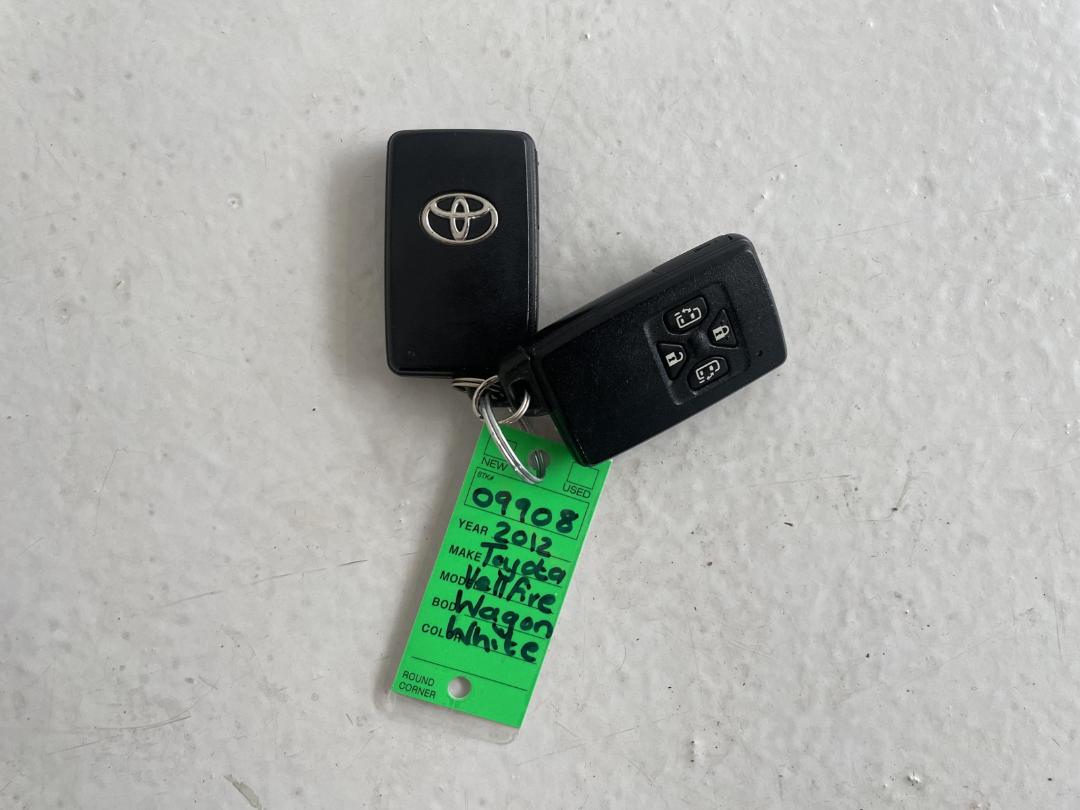 Photo '22' of Toyota Vellfire Photo '22' of Toyota Vellfire