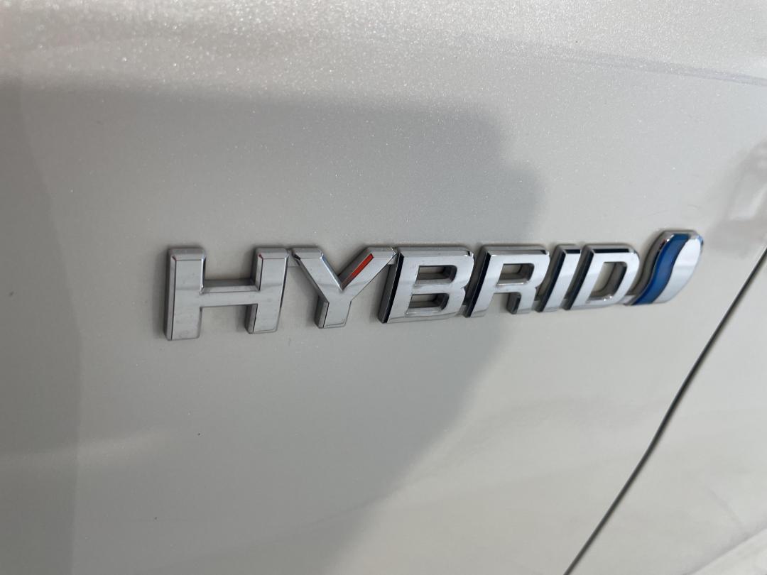 Photo '35' of Toyota Vellfire Photo '35' of Toyota Vellfire