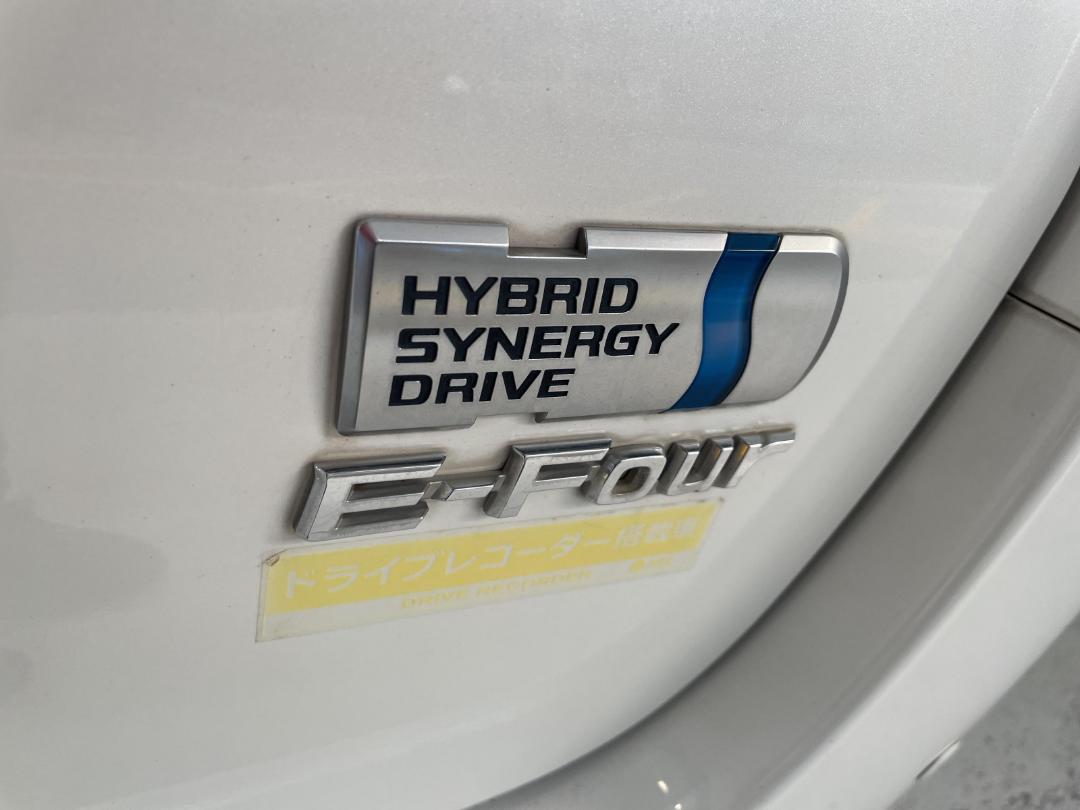 Photo '37' of Toyota Vellfire Photo '37' of Toyota Vellfire