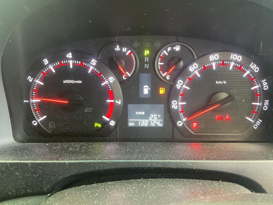 Photo '21' of Toyota Vellfire Photo '21' of Toyota Vellfire