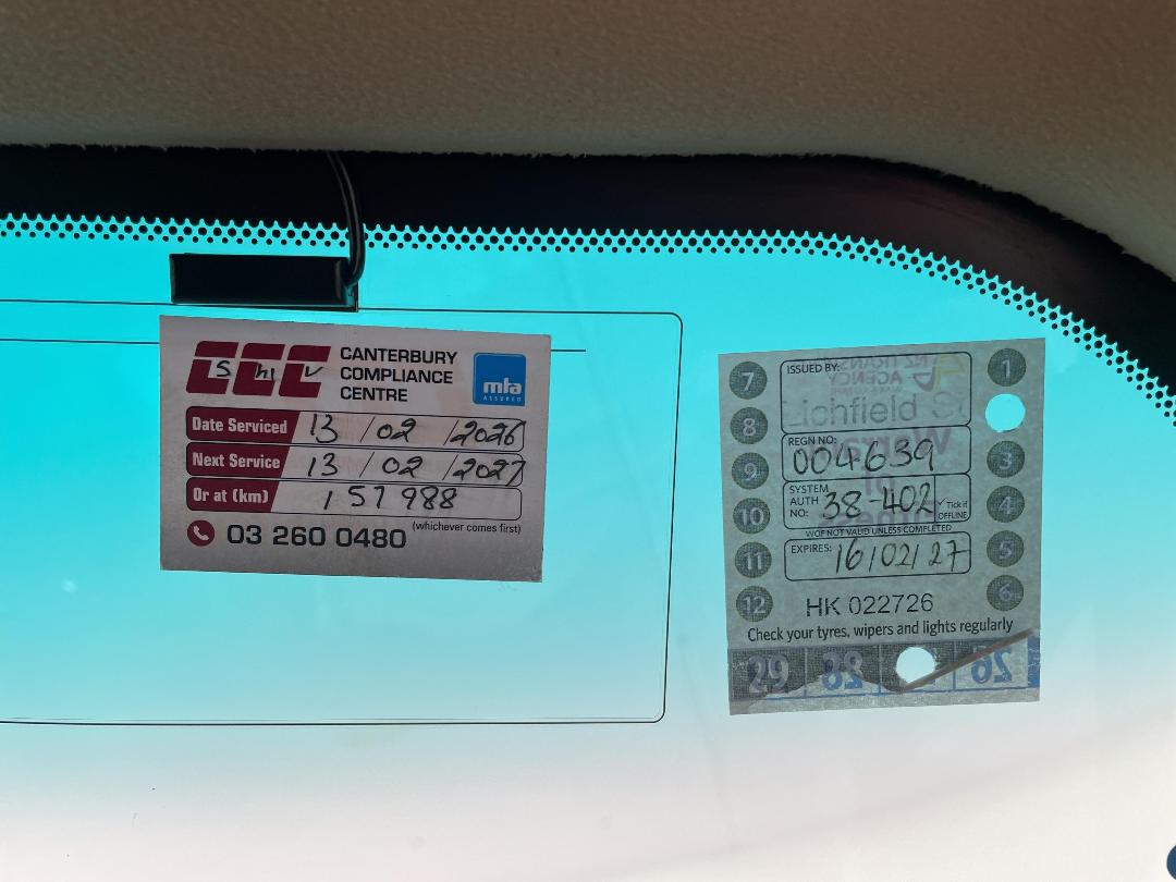 Photo '27' of Toyota Vellfire