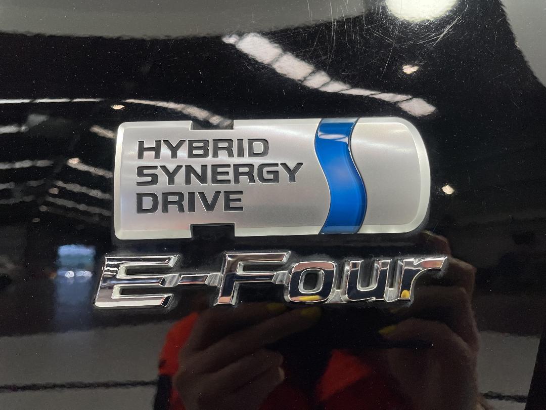 Photo '26' of Toyota Vellfire