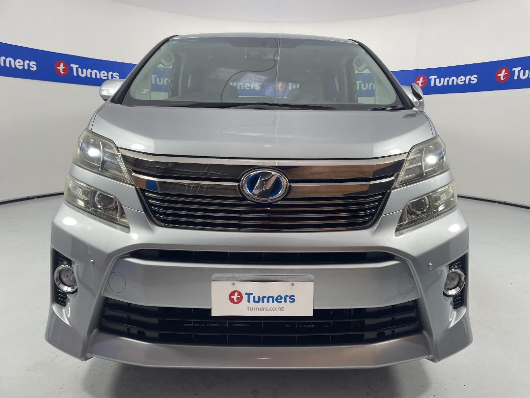 Photo '2' of Toyota Vellfire