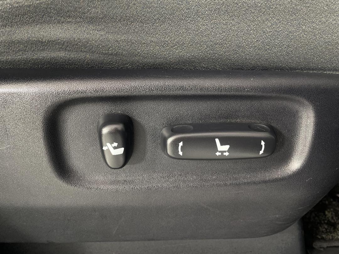 Photo '22' of Toyota Vellfire