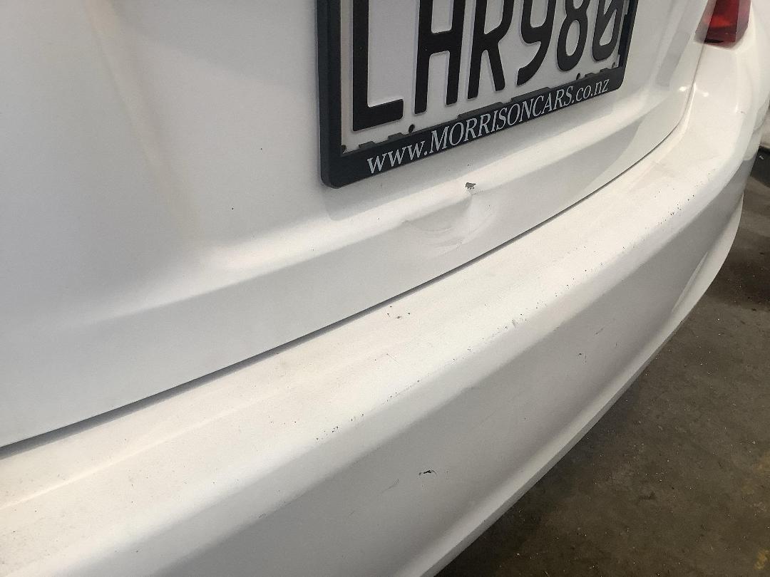 Photo '7' of Toyota Vitz Photo '7' of Toyota Vitz