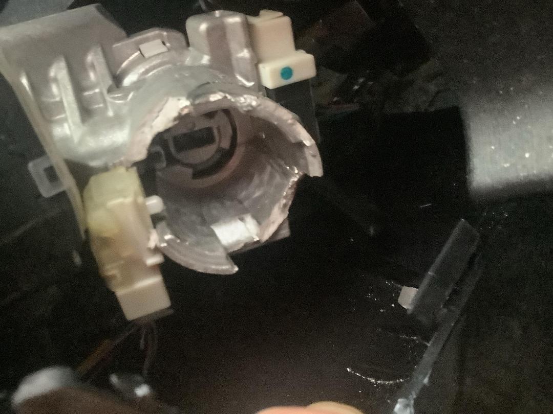 Photo '15' of Toyota Vitz Photo '15' of Toyota Vitz