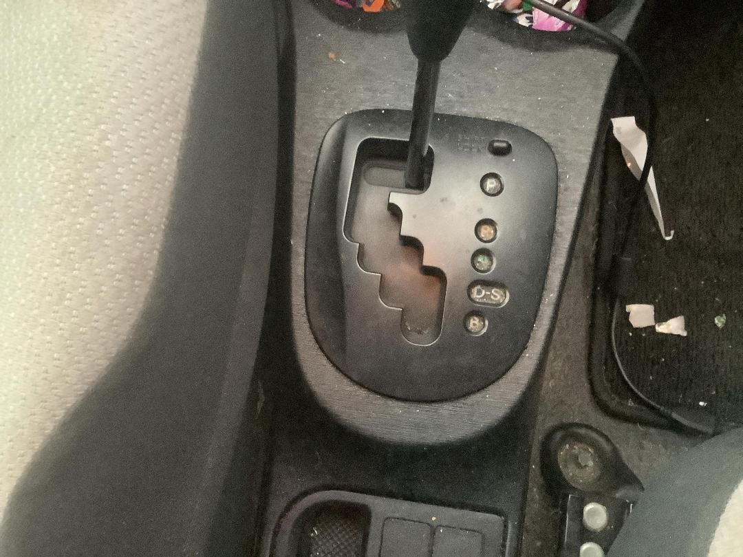 Photo '17' of Toyota Vitz Photo '17' of Toyota Vitz