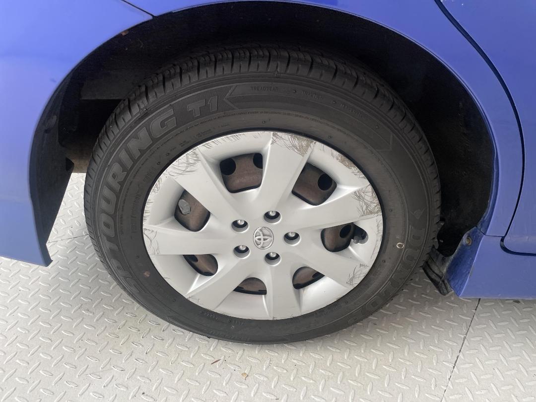 Photo '12' of Toyota Wish Photo '12' of Toyota Wish