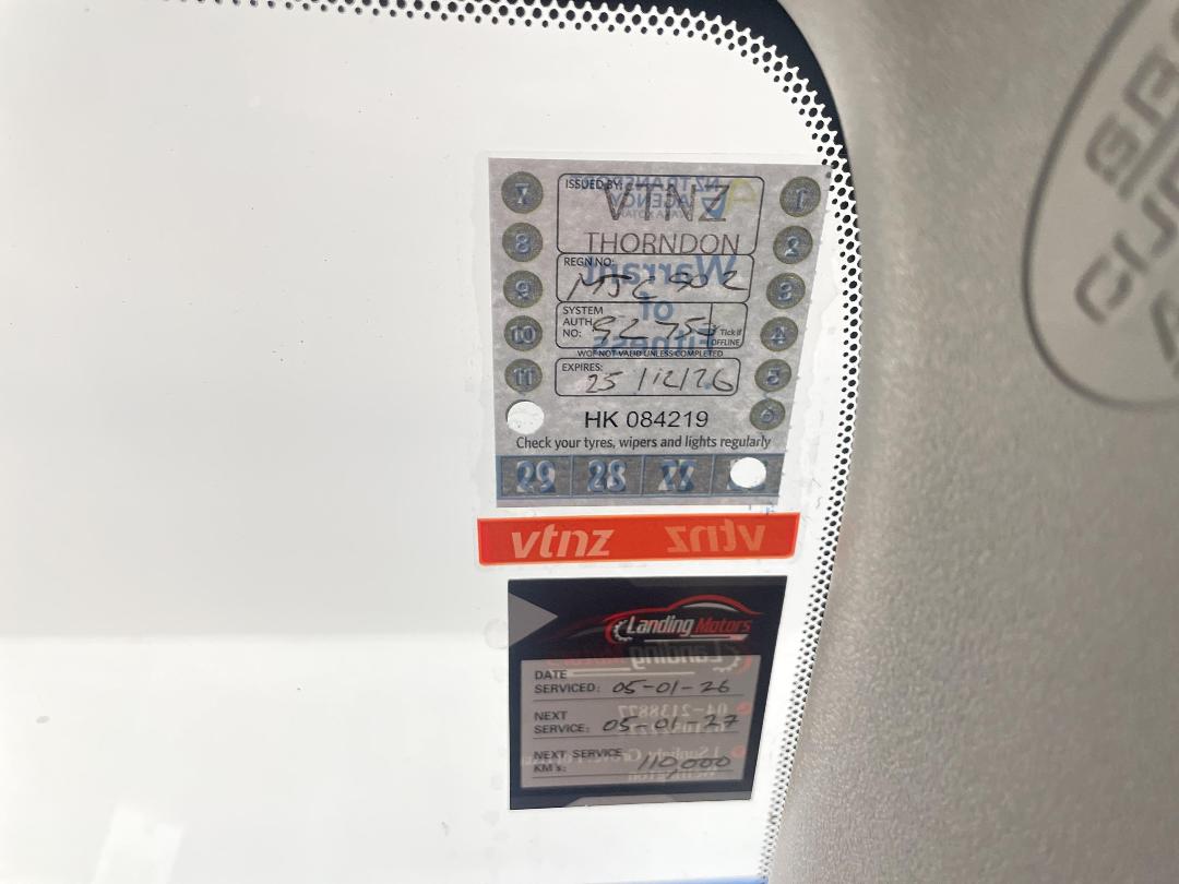 Photo '30' of Toyota Wish