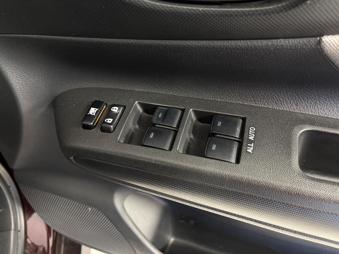 Photo '24' of Toyota Wish