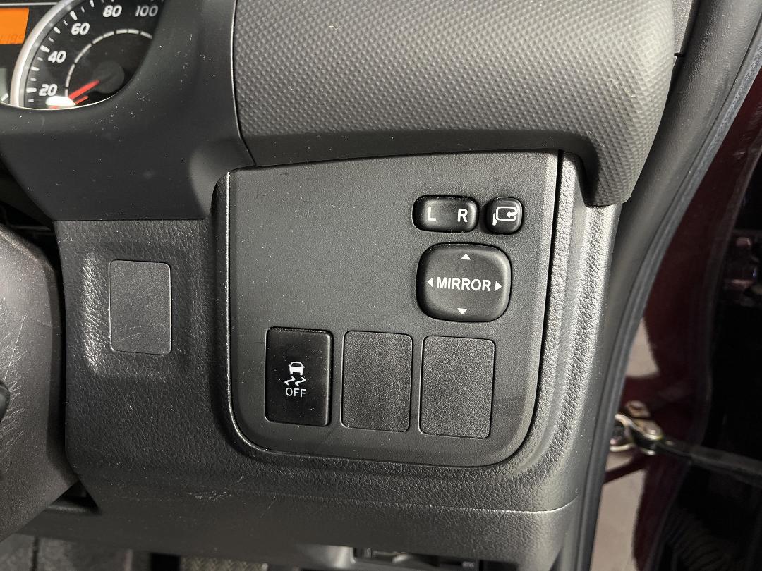 Photo '25' of Toyota Wish