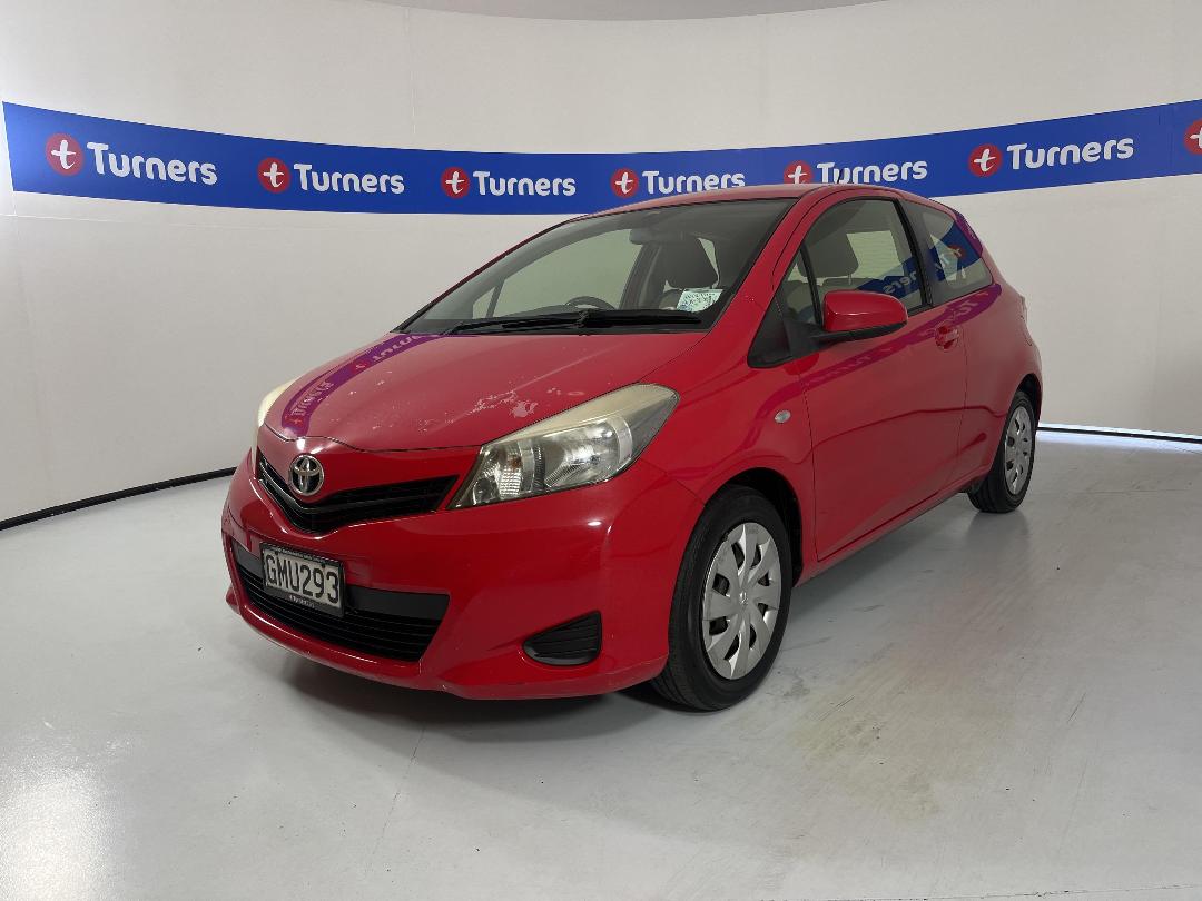 Photo '4' of Toyota Yaris