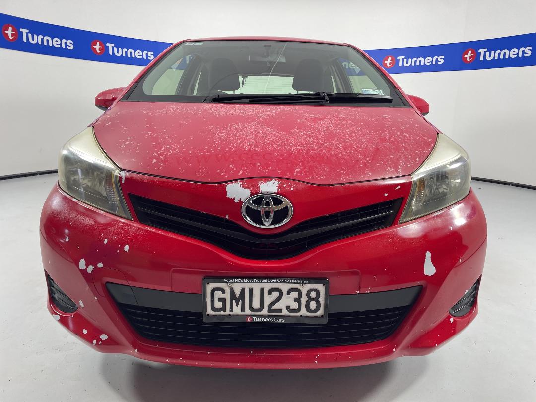 Photo '2' of Toyota Yaris