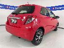 Thumbnail '7' of Toyota Yaris
