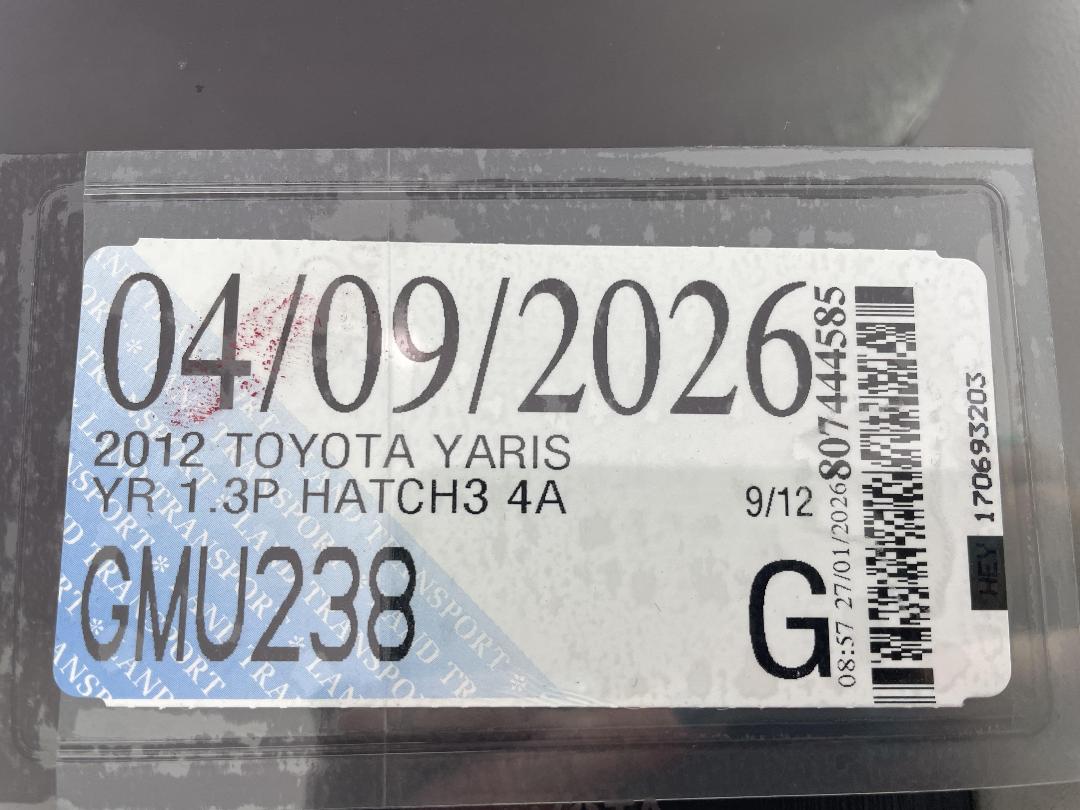 Photo '24' of Toyota Yaris