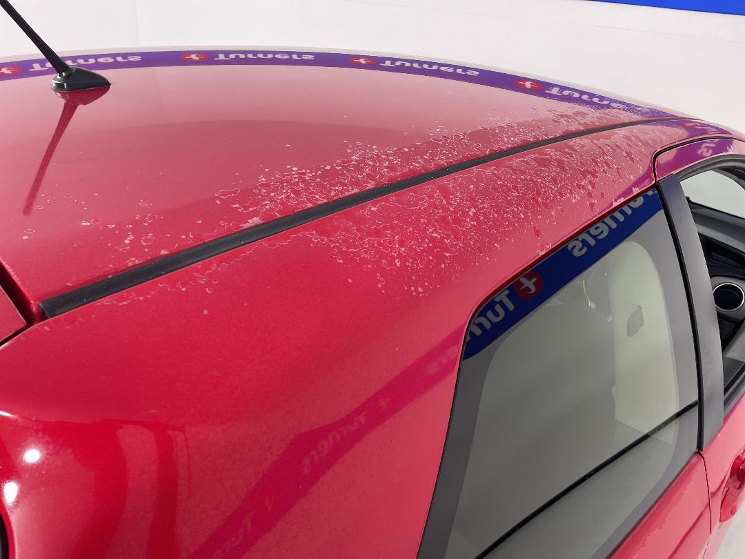 Photo '32' of Toyota Yaris