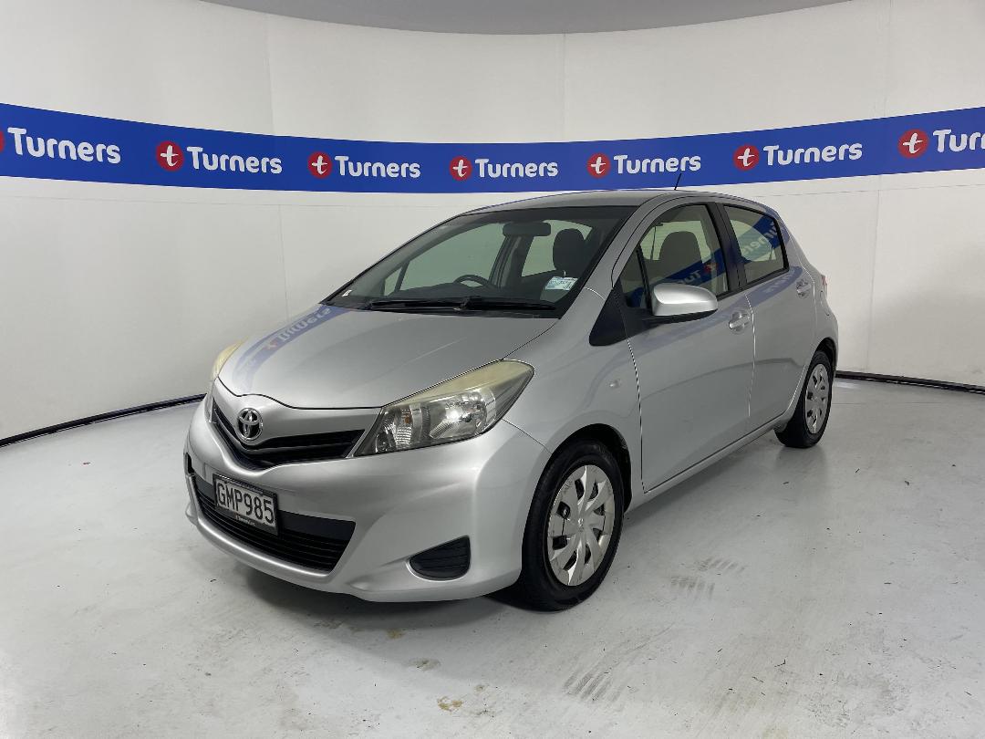 Photo '4' of Toyota Yaris