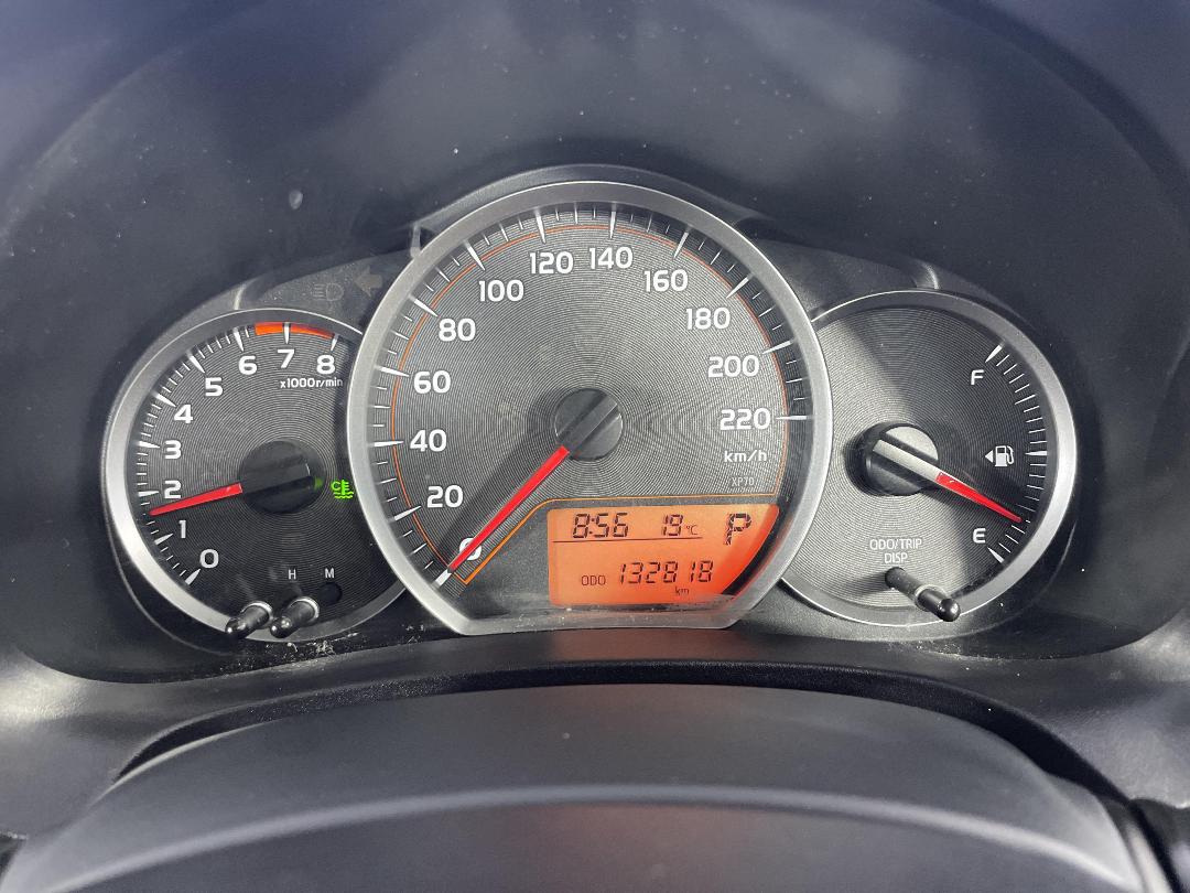 Photo '21' of Toyota Yaris