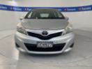 Thumbnail '2' of Toyota Yaris