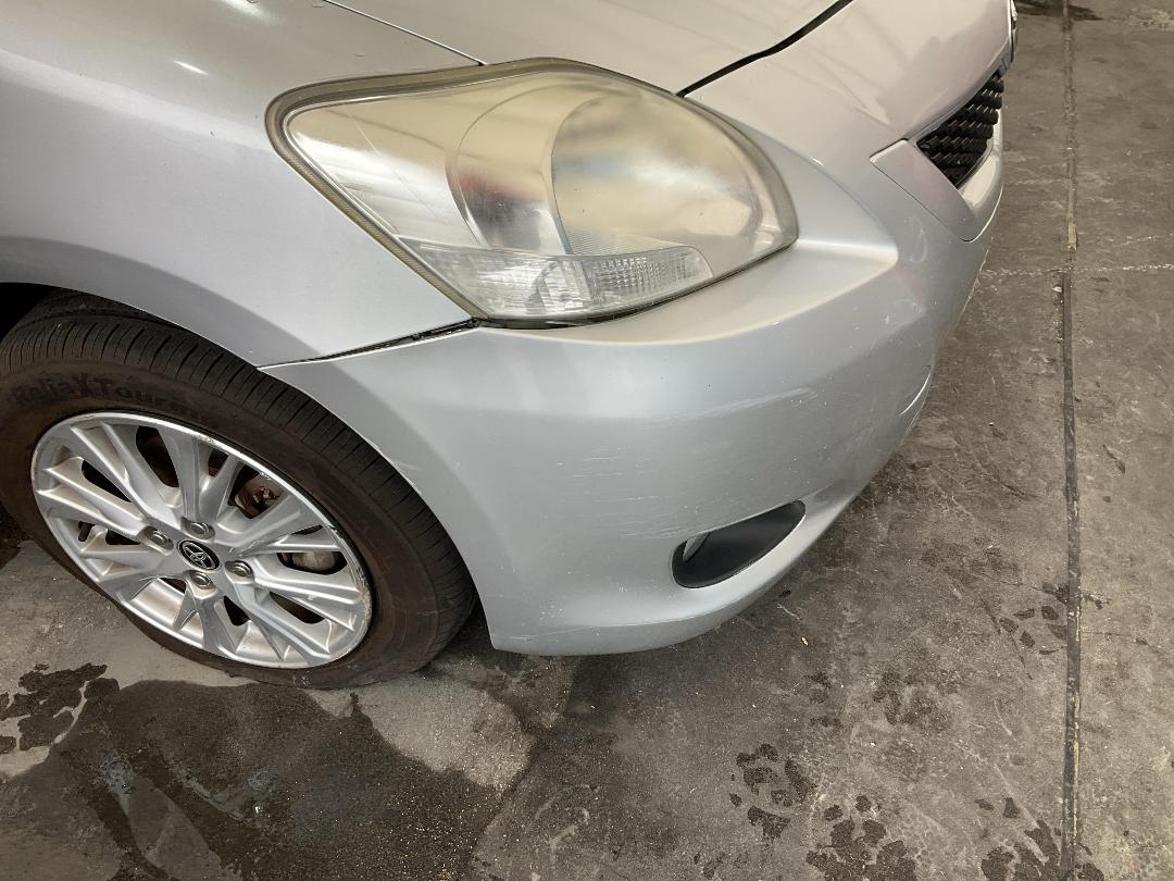 Photo '4' of Toyota Yaris Photo '4' of Toyota Yaris