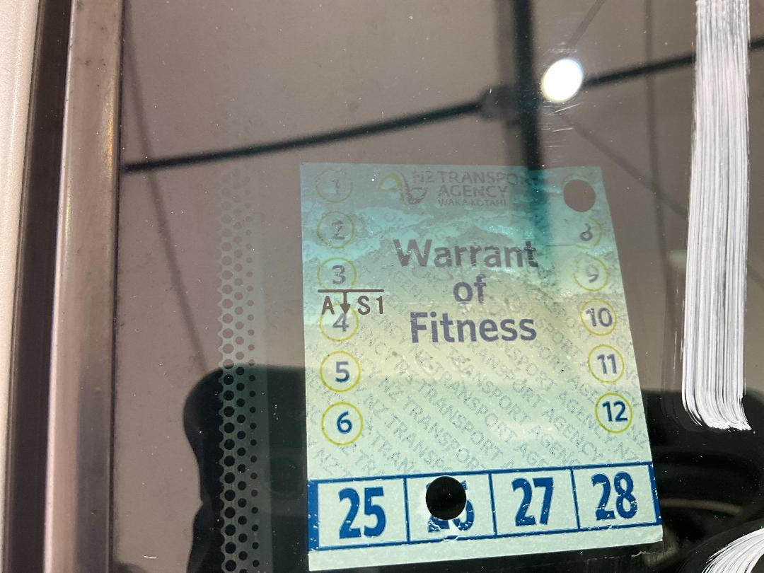 Photo '32' of Toyota Yaris Photo '32' of Toyota Yaris