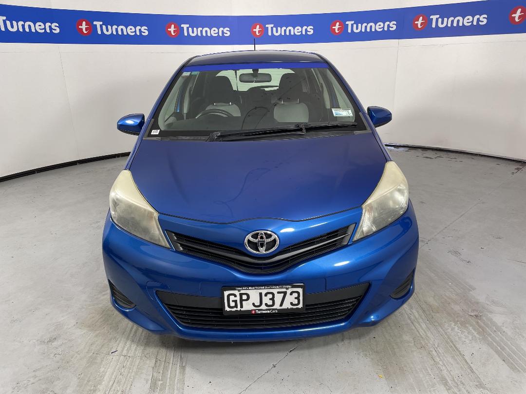 Photo '2' of Toyota Yaris Photo '2' of Toyota Yaris