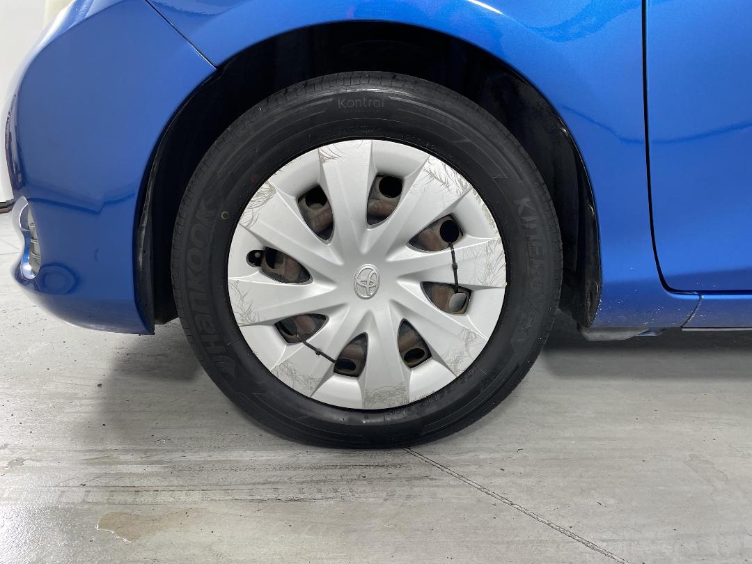 Photo '10' of Toyota Yaris Photo '10' of Toyota Yaris