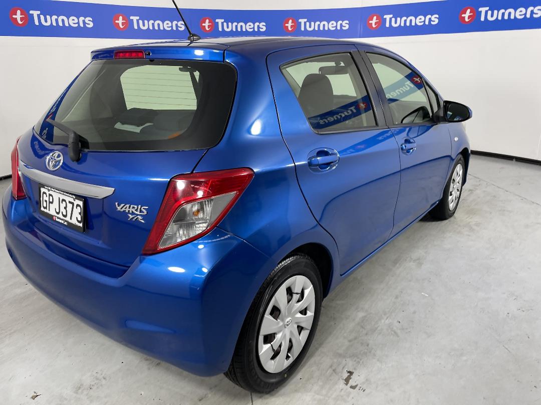 Photo '7' of Toyota Yaris Photo '7' of Toyota Yaris