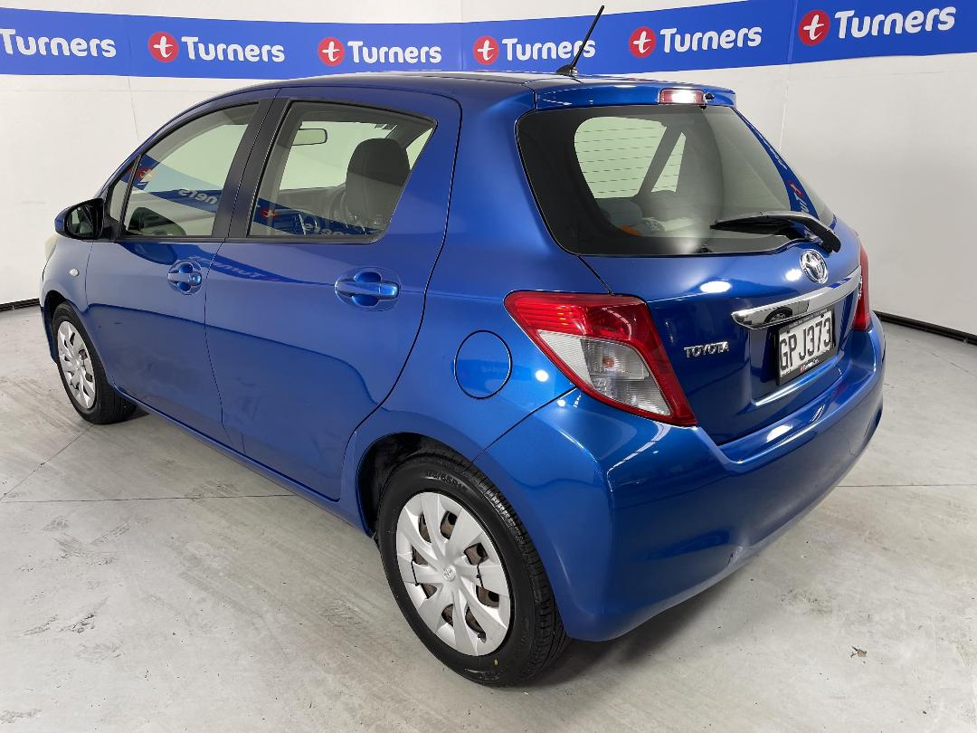 Photo '5' of Toyota Yaris Photo '5' of Toyota Yaris