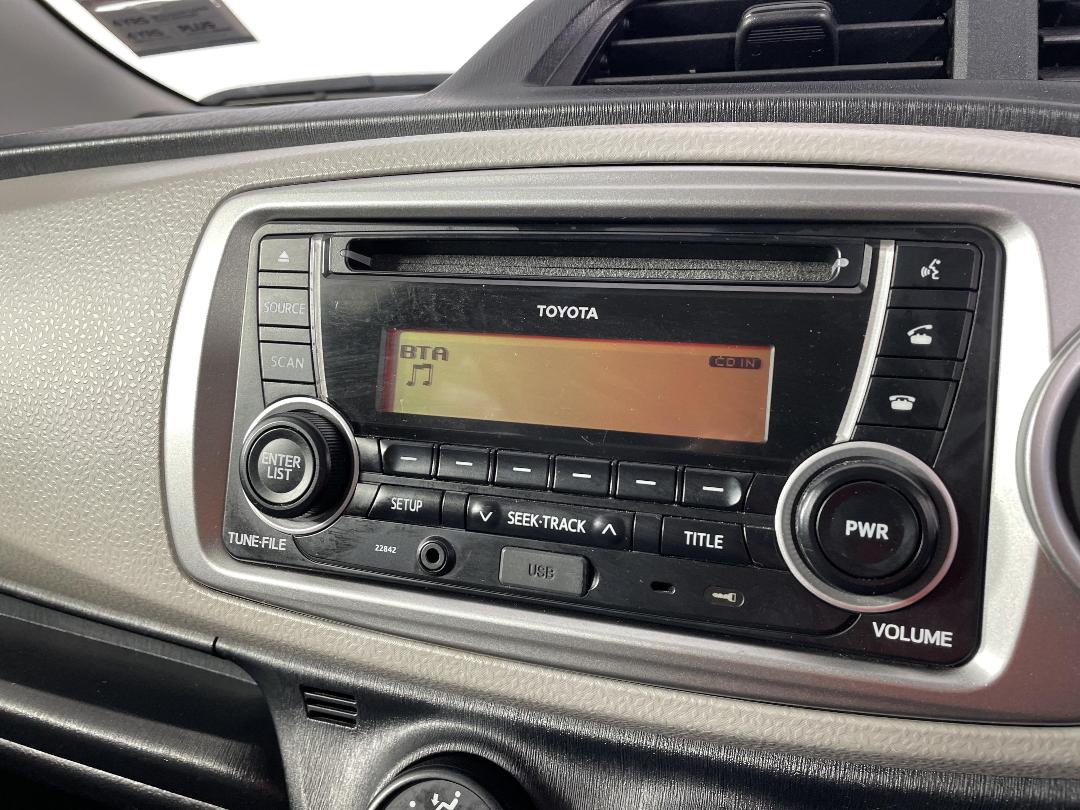 Photo '26' of Toyota Yaris Photo '26' of Toyota Yaris