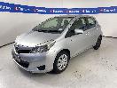Thumbnail '4' of Toyota Yaris