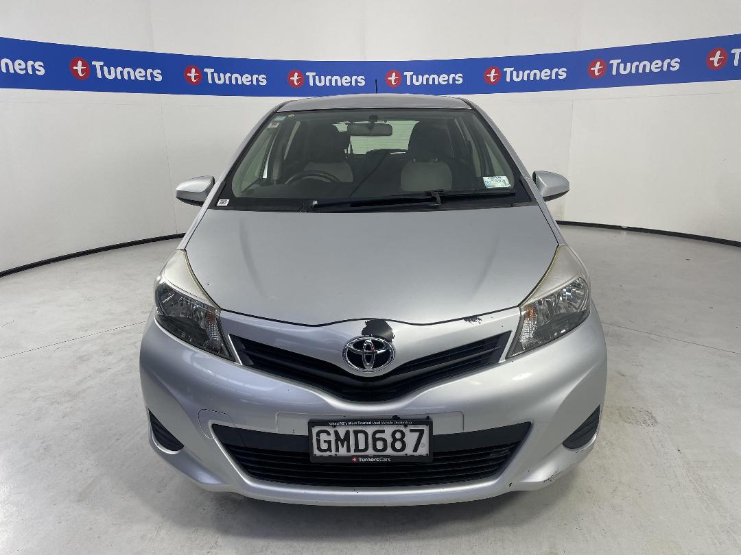 Photo '2' of Toyota Yaris