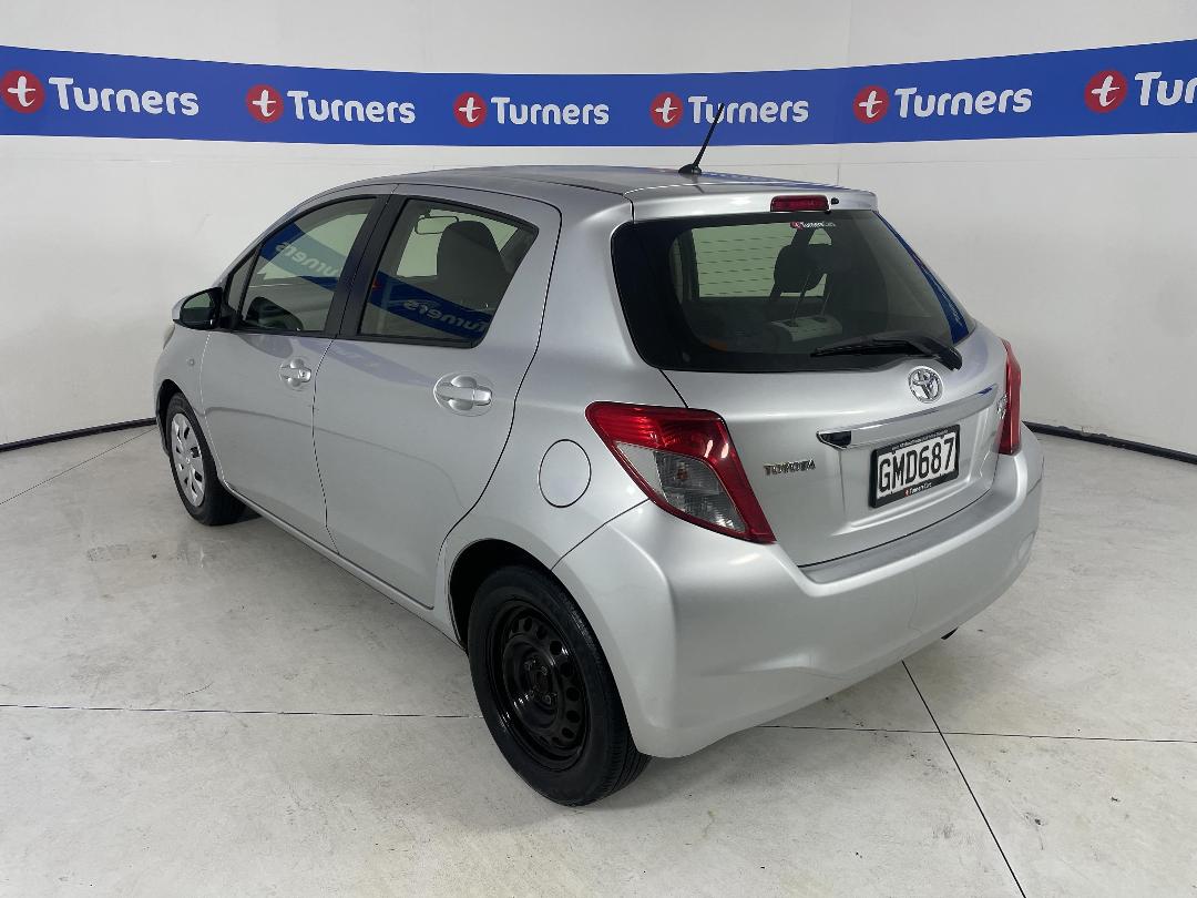 Photo '5' of Toyota Yaris