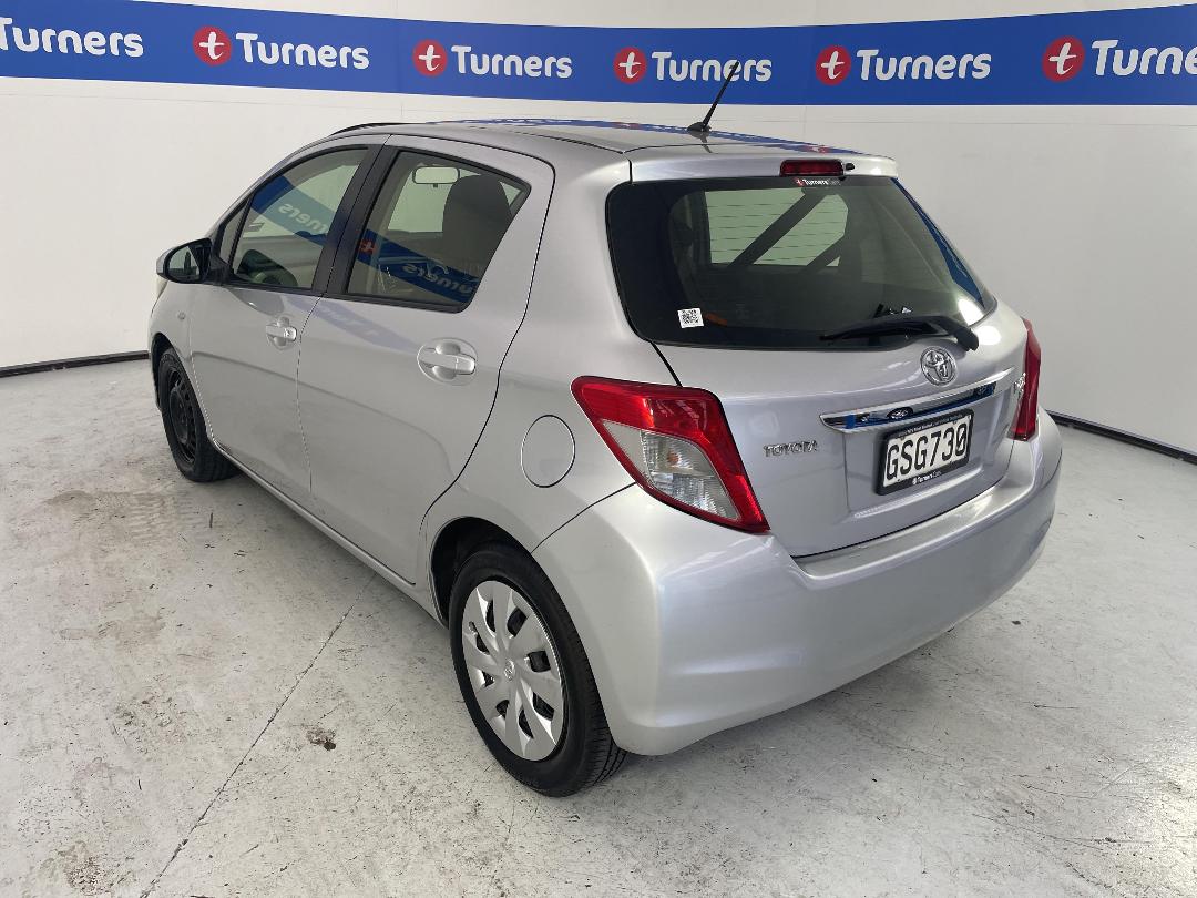 Photo '5' of Toyota Yaris Photo '5' of Toyota Yaris