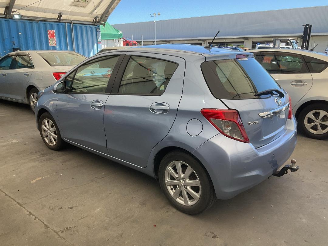 Photo '13' of Toyota Yaris YRS Photo '13' of Toyota Yaris YRS