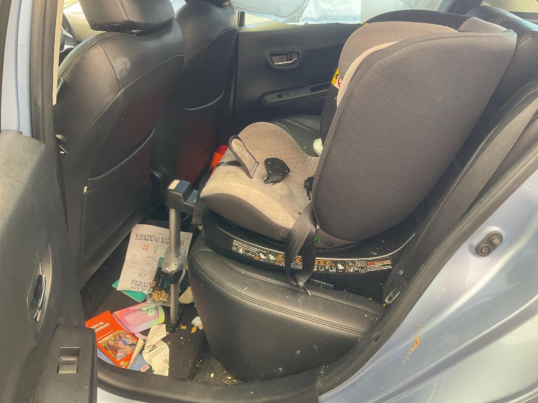 Photo '20' of Toyota Yaris YRS Photo '20' of Toyota Yaris YRS