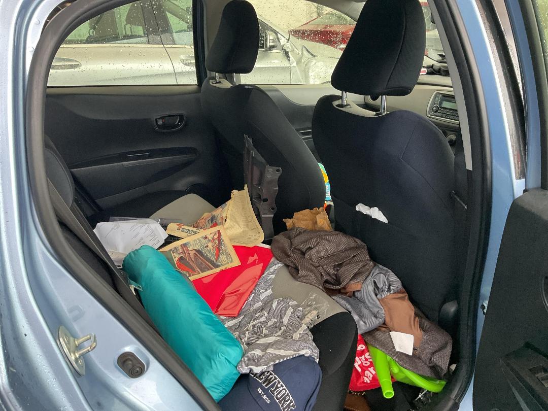 Photo '6' of Toyota Yaris YR