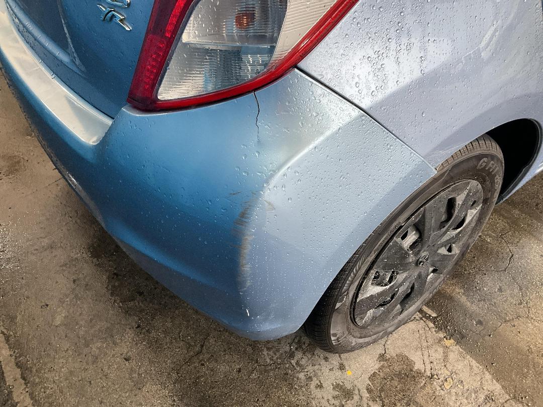 Photo '26' of Toyota Yaris YR